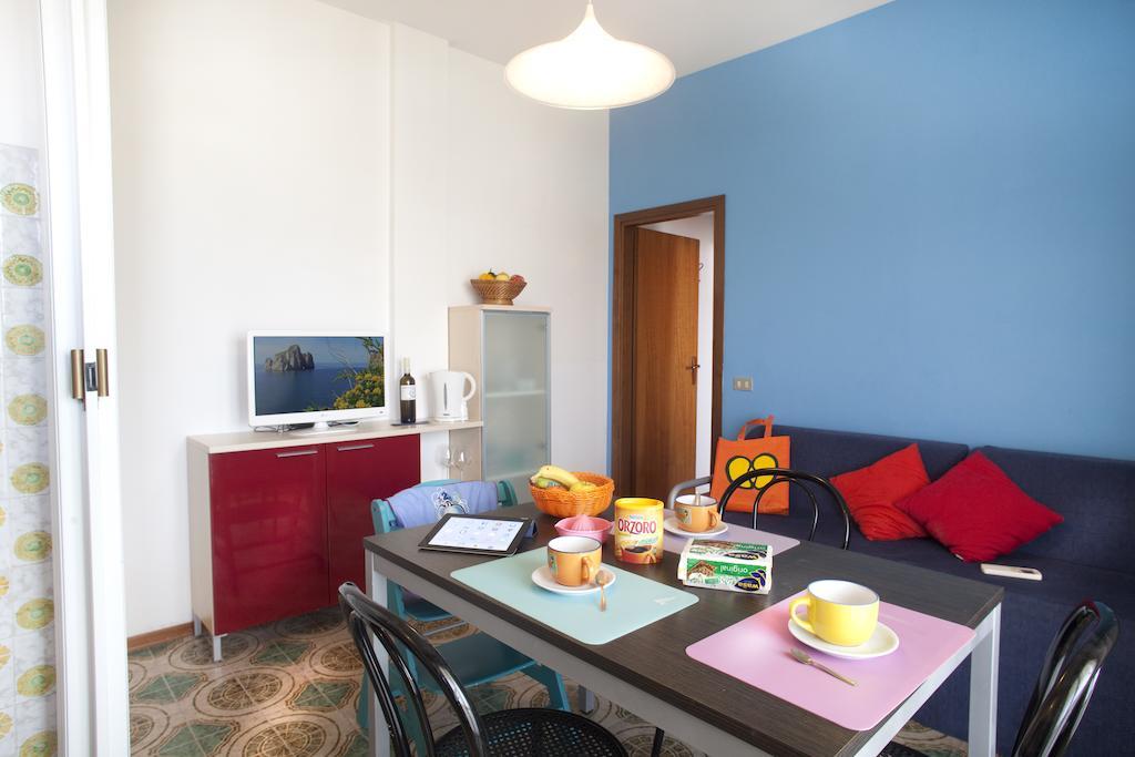 Residence Holiday Bellaria – Igea Marina Szoba fotó