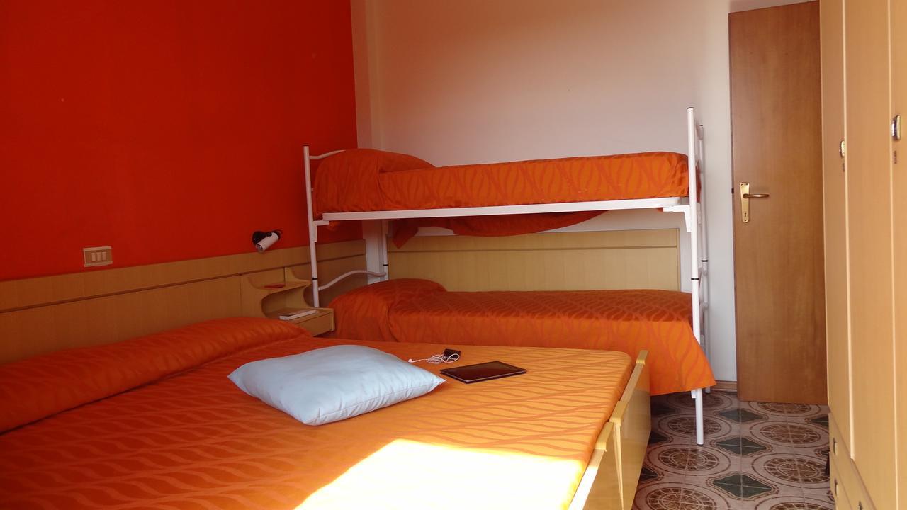 Residence Holiday Bellaria – Igea Marina Kültér fotó